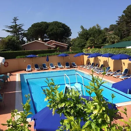 Alithai アパート